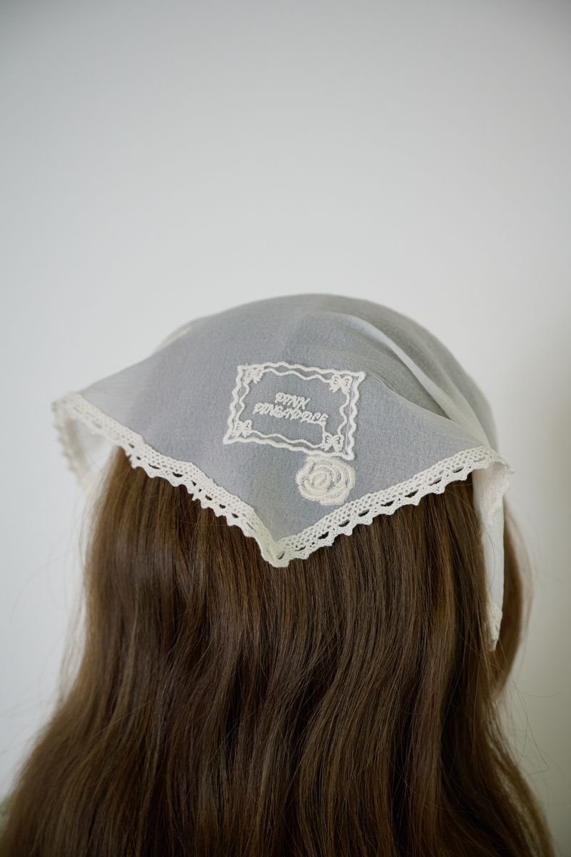 ODETTE ROSE LACE KERCHIEF
