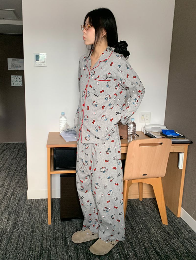[SANRIO] HELLO KITTY PAJAMAS
