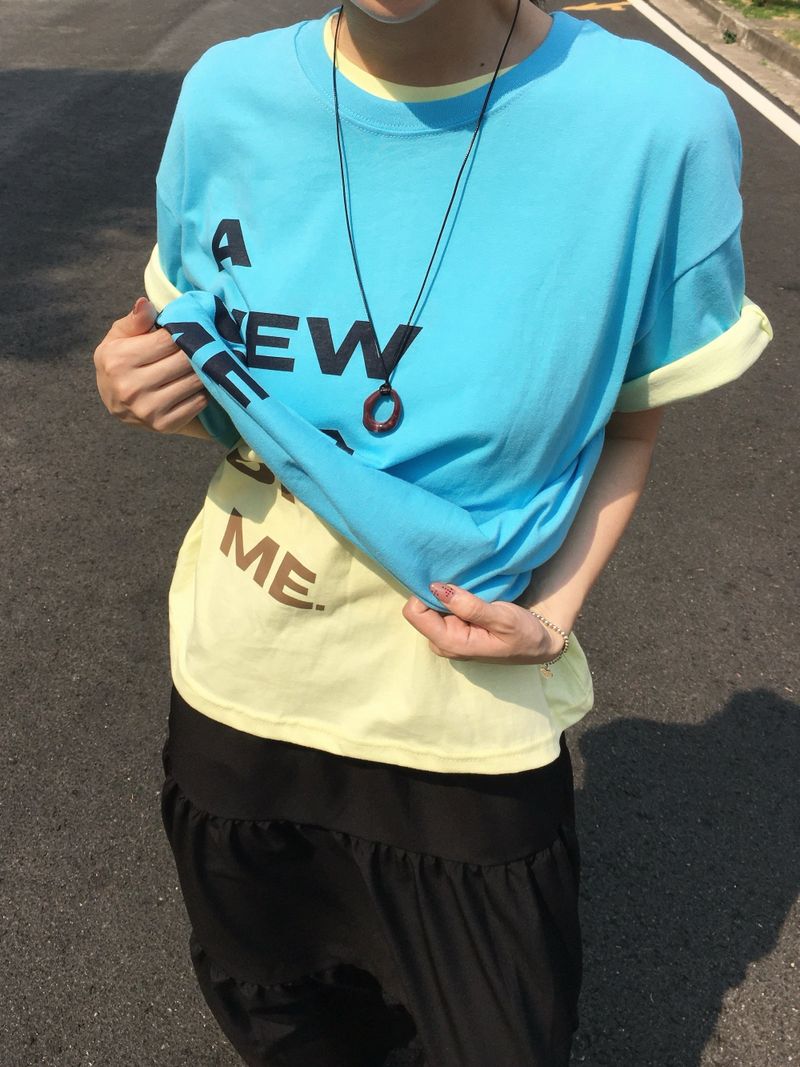 RITCORE(リットコア)の「New Era Lettering Cropped Short-Sleeve T-Shirt (5c)(Tops)」