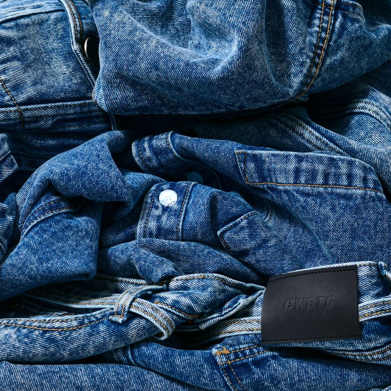 JINRO DENIM CROP TRUCKER JACKET 