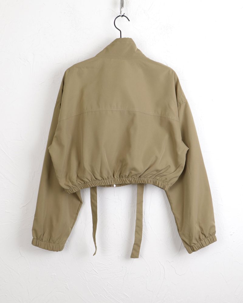 Kuka D-ring strap pocket crop zip-up jacket