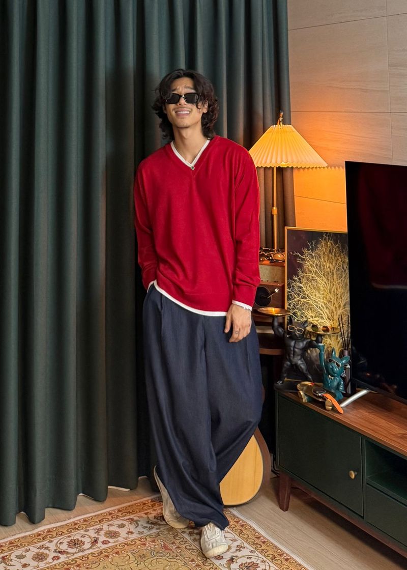 Coloring MER V-neck knit 4COLOR