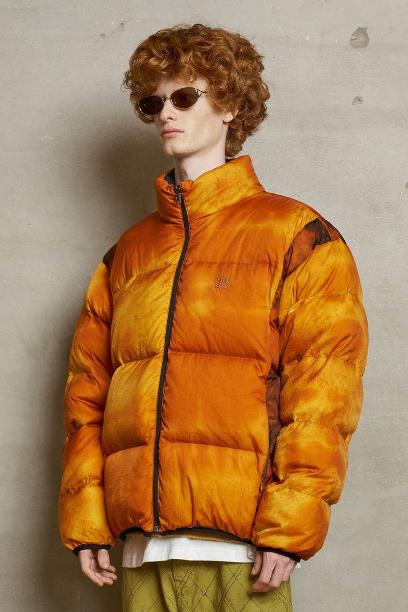 REVERSIBLE DOWN JACKET