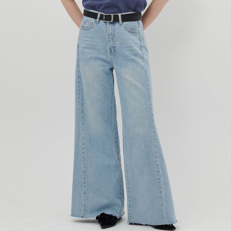 AWE BORN US（アボンアス）の「PANELED WIDE LEG JEANS [LIGHT BLUE]（Pants）」