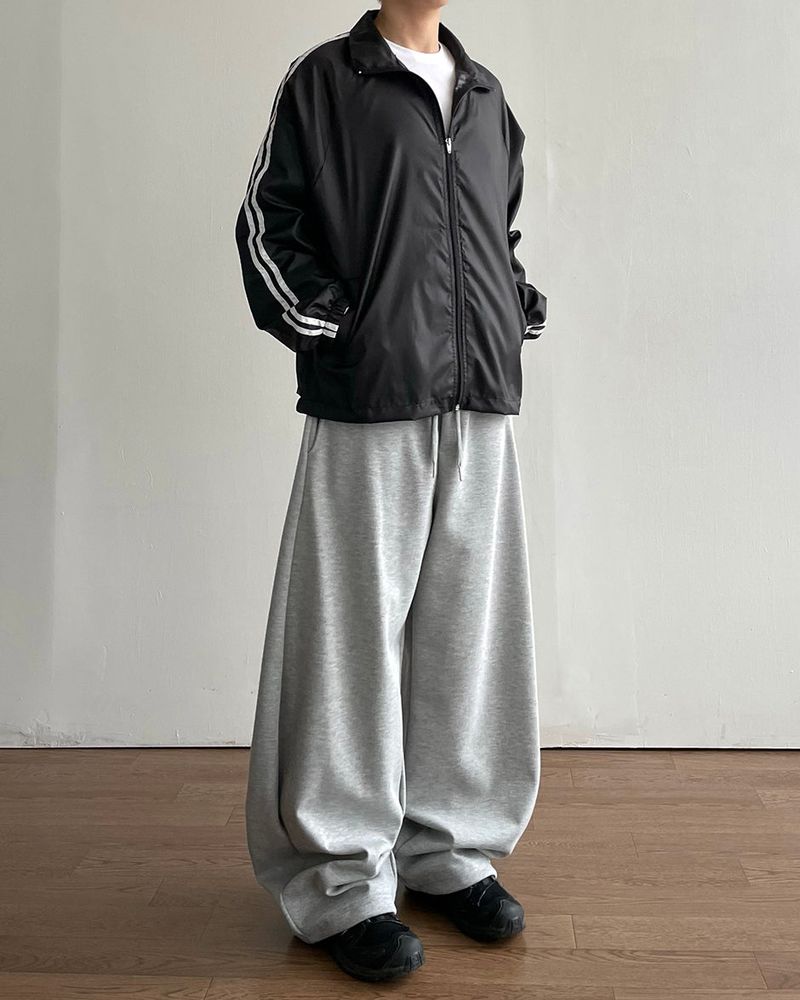 Tension Curved Sweatpants