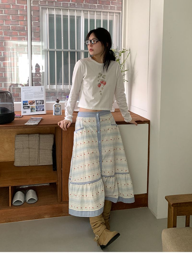 CARROT BUTTON FULL SKIRT (2C)