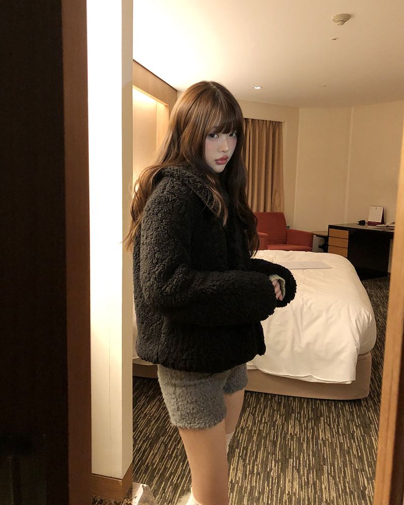 Neyu Collar Sherpa Quilted Fur Half Jacket