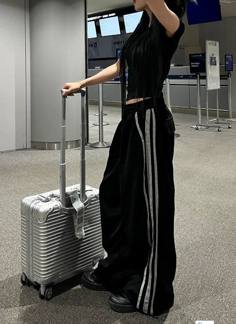 シルバートラックウェーブエッジワイドパンツ