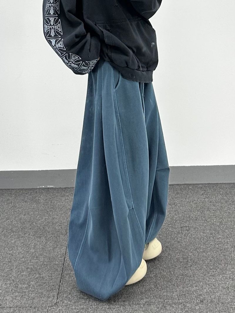 pigment curved sweatpants