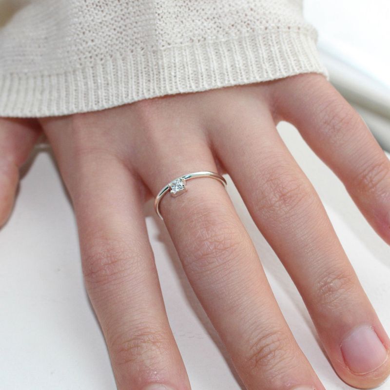 Square drop cubic ring