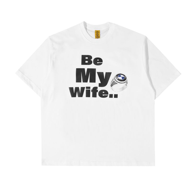 Buru Studio（ブルースタジオ）の「Be My Wife T-Shirt（Tops）」