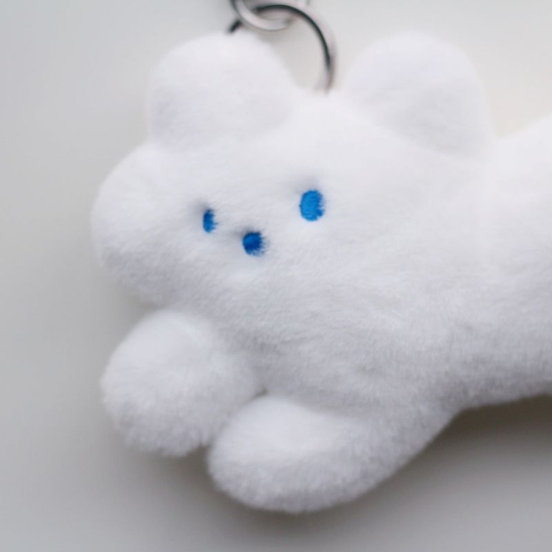 [Doll keychain resembling a fluffy cloud] White dog blue pale blue cocoa