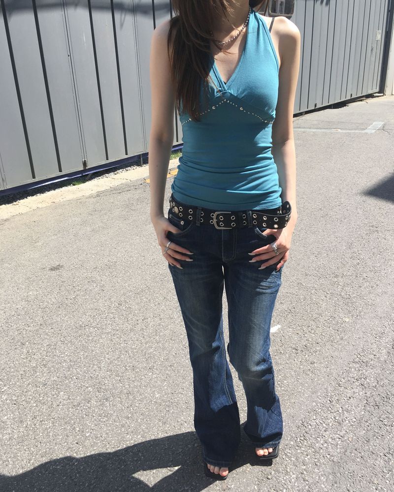 Blue washing boots cut pants