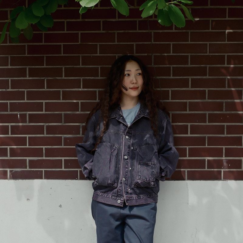 Bleach dyeing trucker jacket / Vintage purple