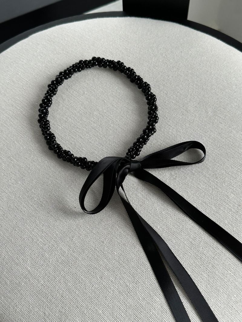 black berry ribbon necklace