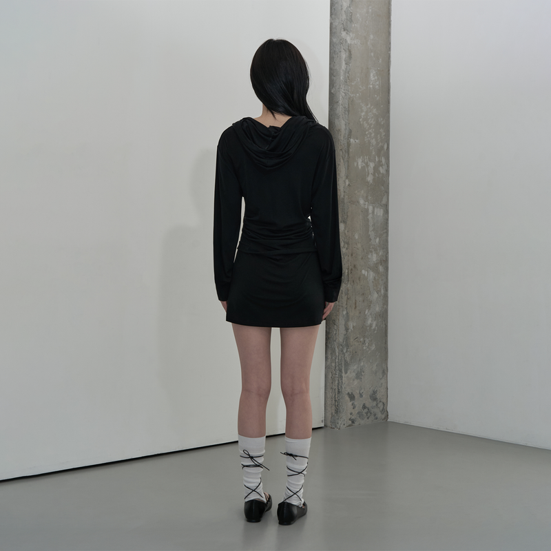 COWL HOOD DRAPE DRESS (BLACK)