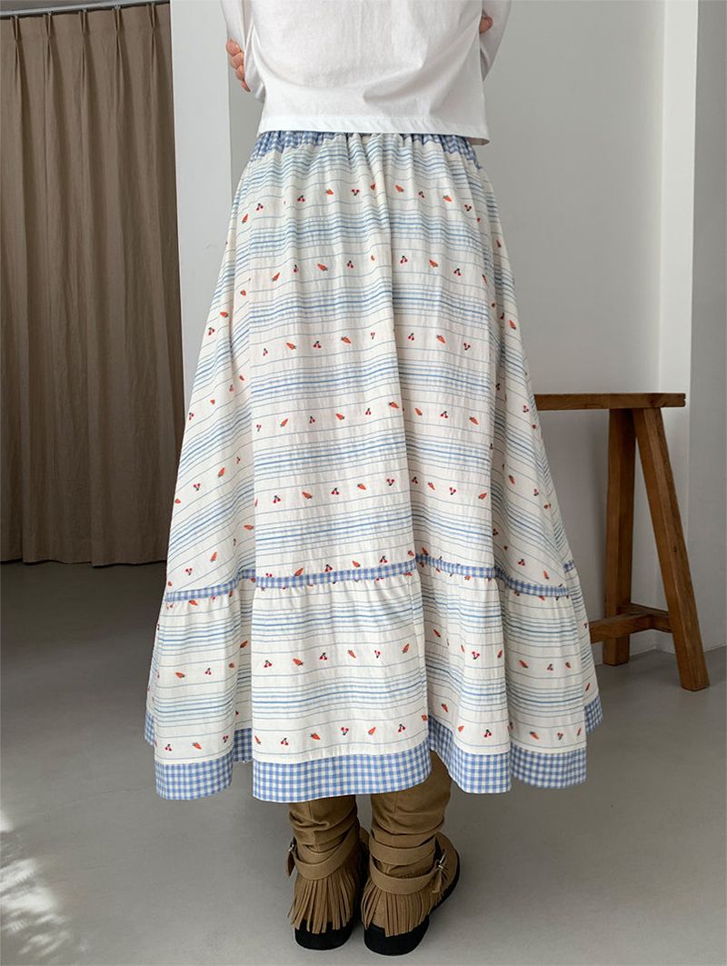 CARROT BUTTON FULL SKIRT (2C)