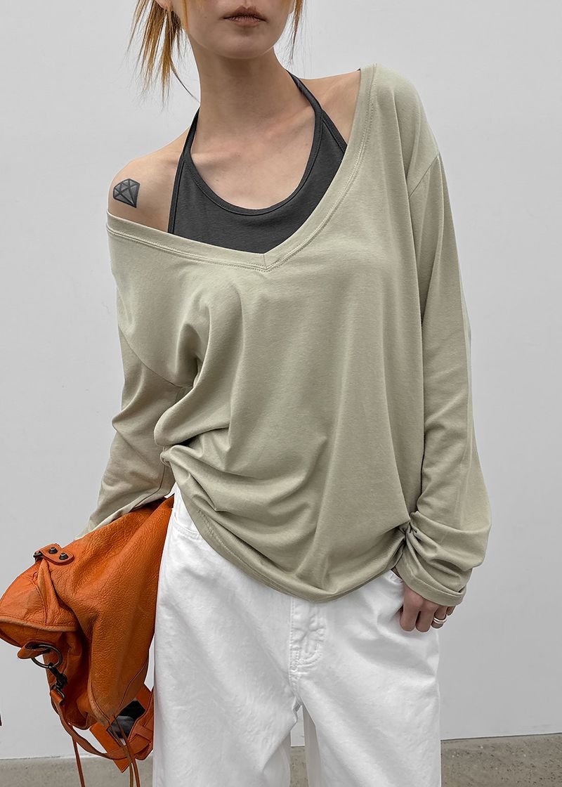 [MADE] Geneva Deep V-Neck Oversized Long Sleeve Tee