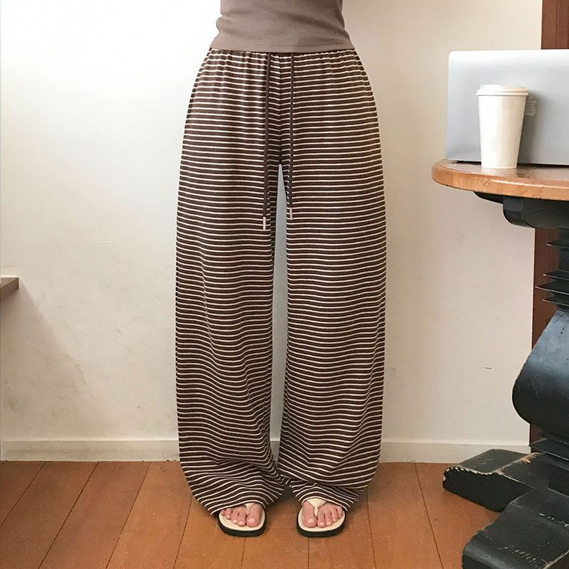[MADE] Seed, stripe training pants