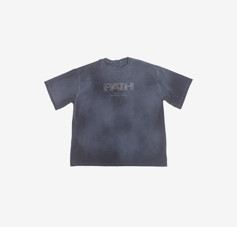 (Unisex) Polymonochrome Printed T-Shirt