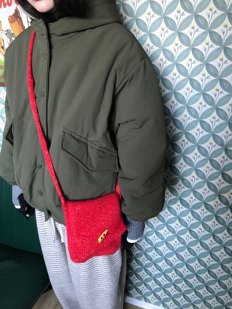 DUGGY(ダギー)の「Woody Marl Knit Crossbody Bag (3 Colors)(Bags)」
