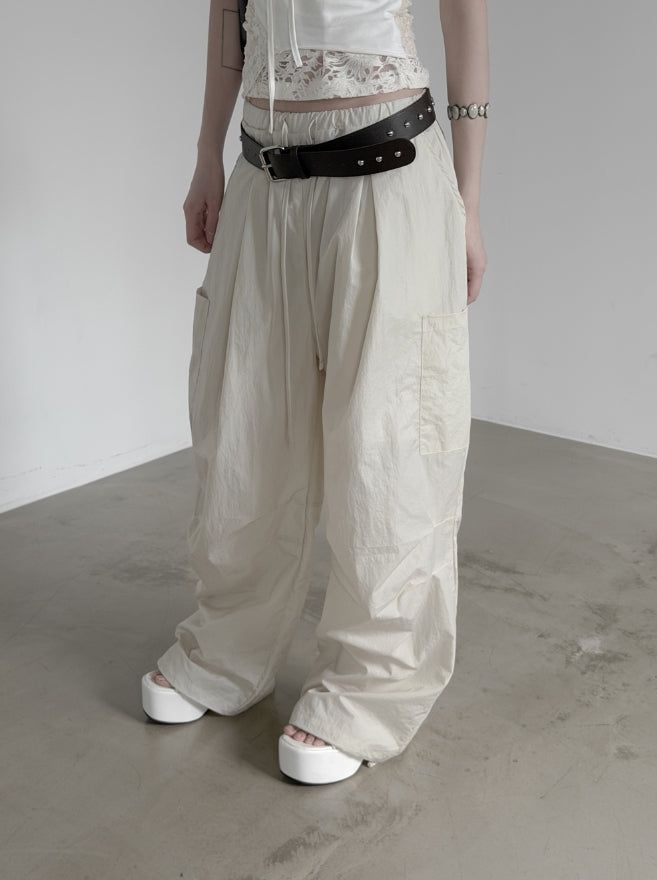 mnem（ムネム）の「Toreve Nylon Wide Pants（Pants）」