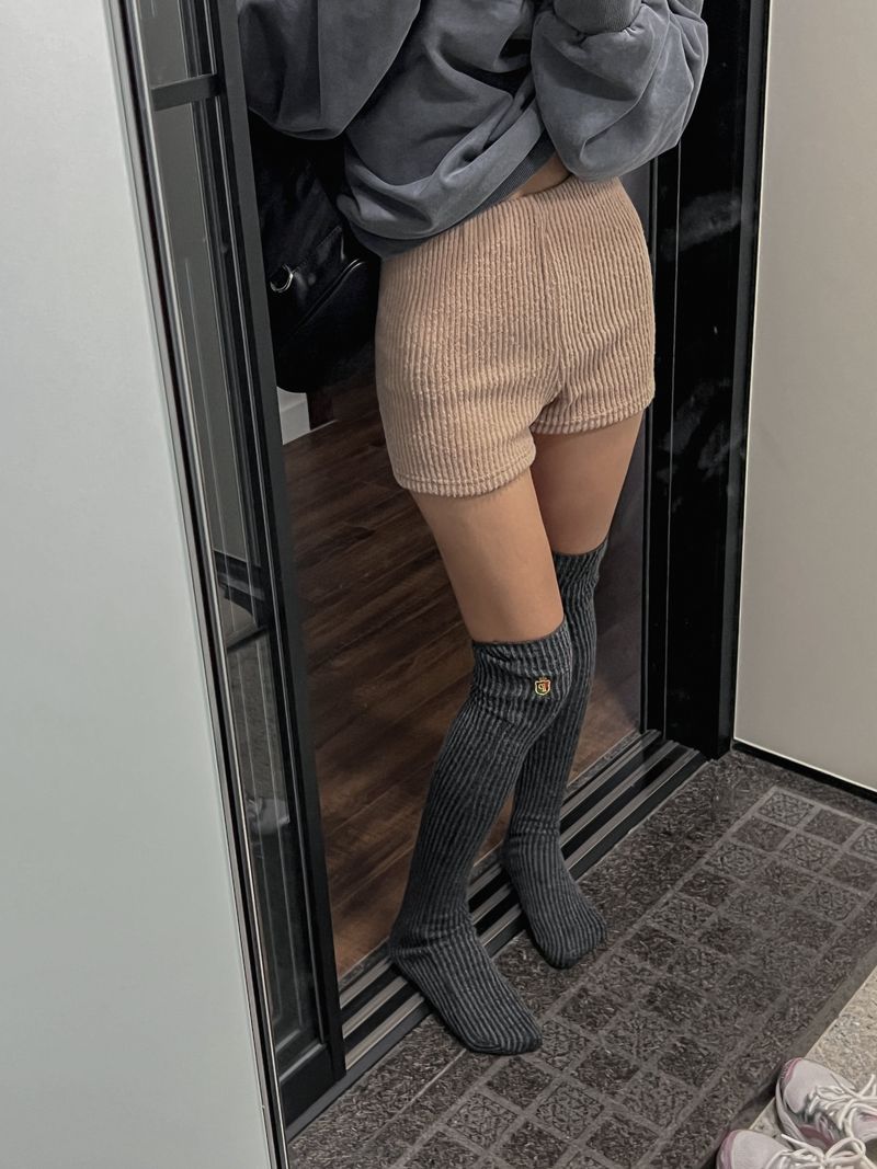 Soft and soft knit shorts