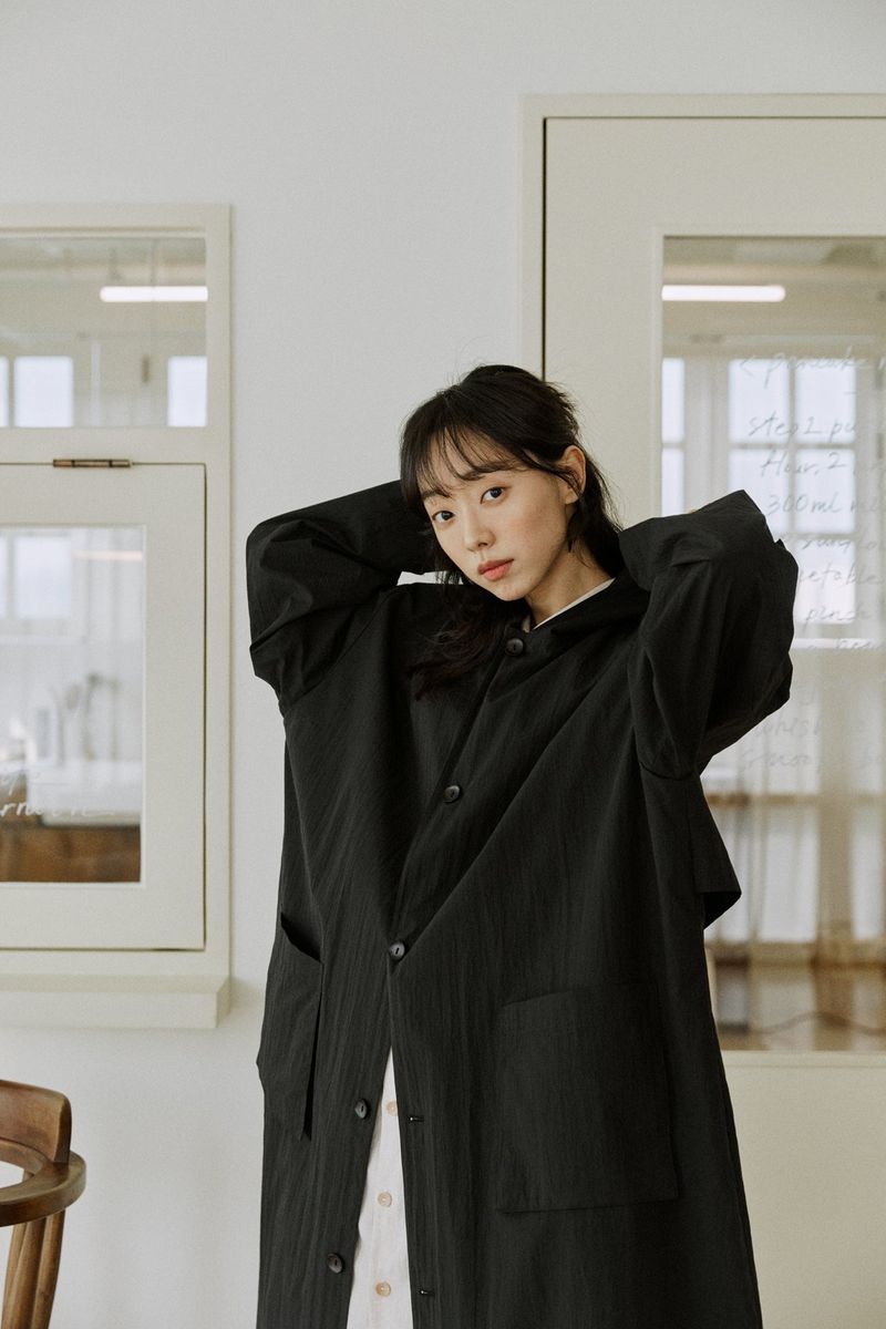 unisex long hood coat black