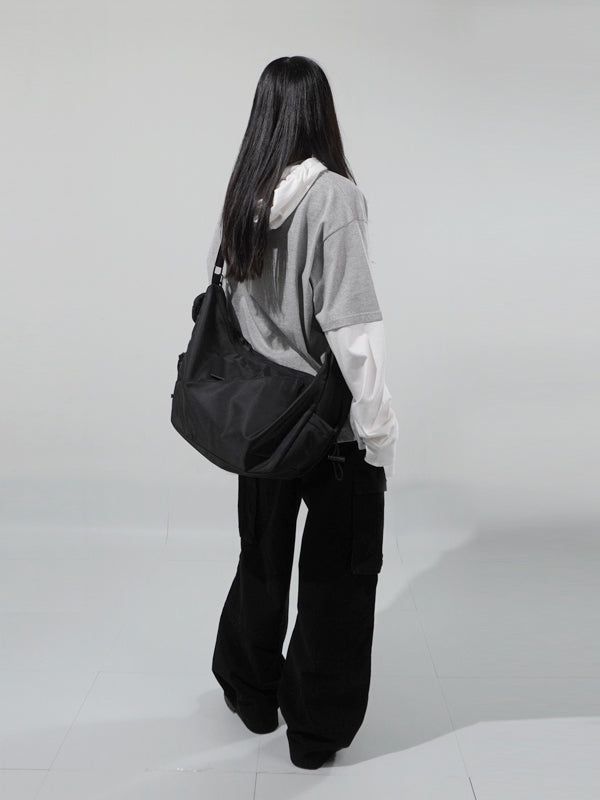 (UNISEX) Supple Shoulder Bag (with mini pouch)