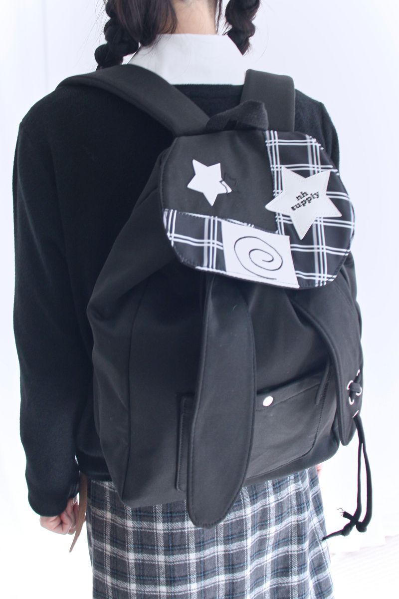 Rabbit Drop String Patch Backpack (2color)