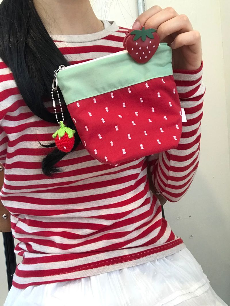 love berry pouch / 2 colors