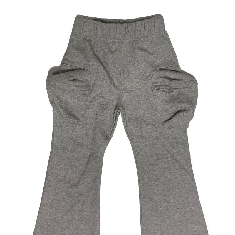 Pocket boots cut pants