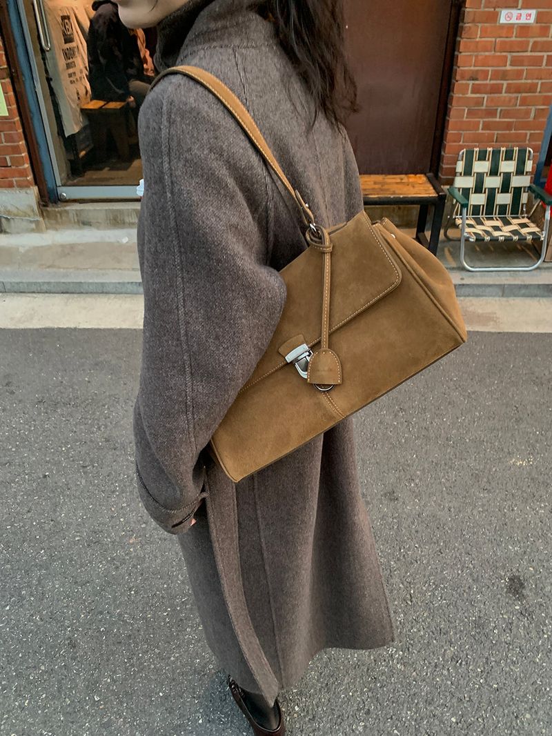 [MADE] CONTU WOOL