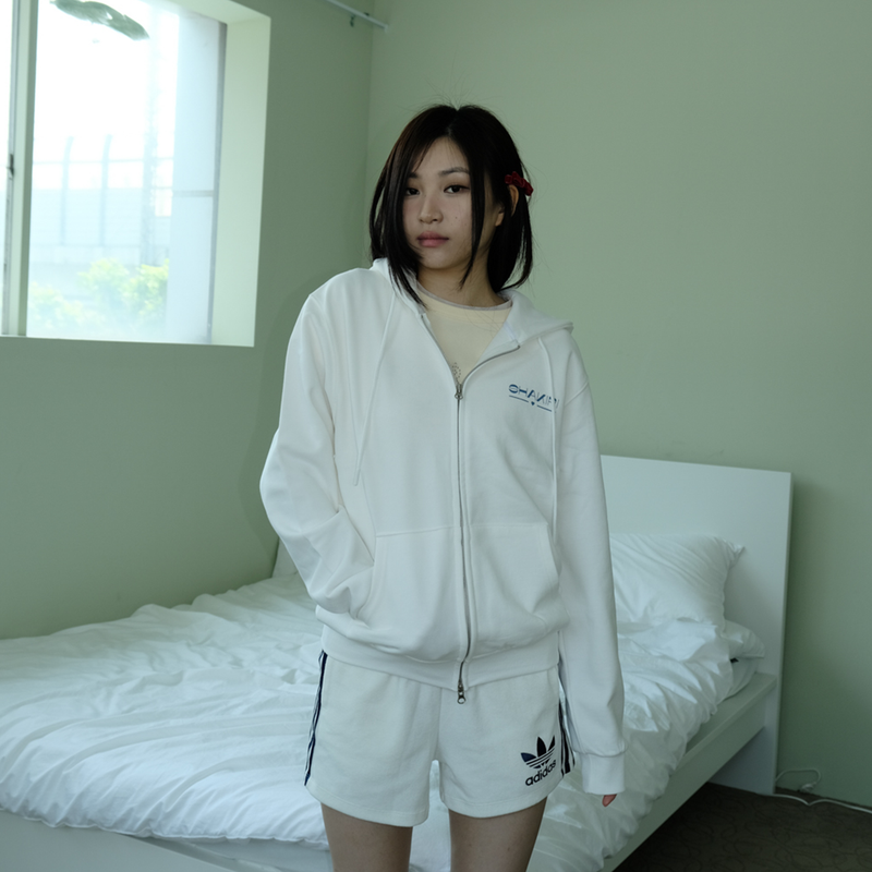 KIRIGIRL HOODIE ZIP UP _WHITE