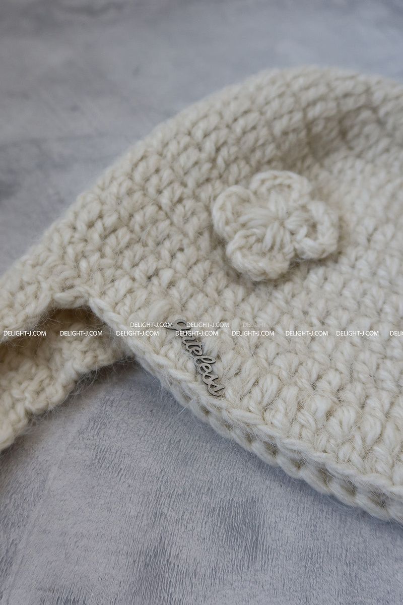 Flower knitted knit beanie