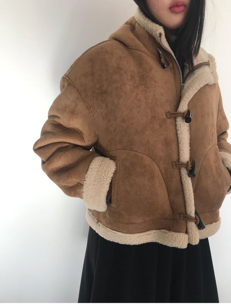 Femme Duffle Hooded Faux Shearling Jacket (2color)