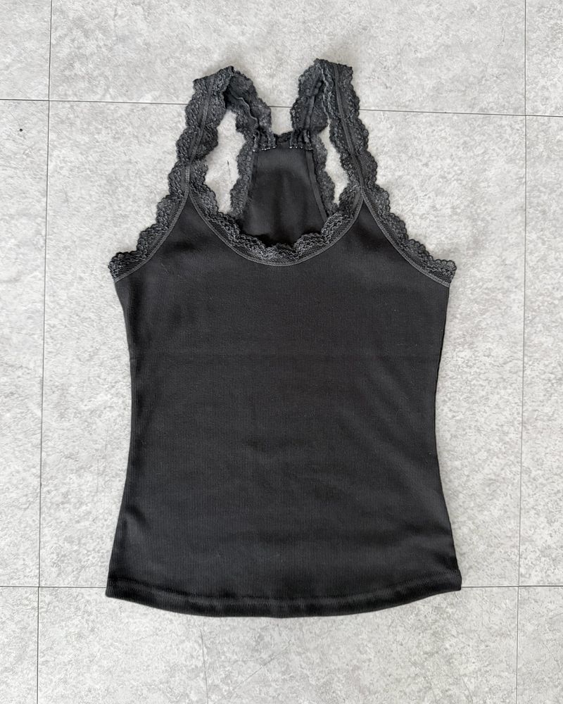 REVERSE LACE CAMI