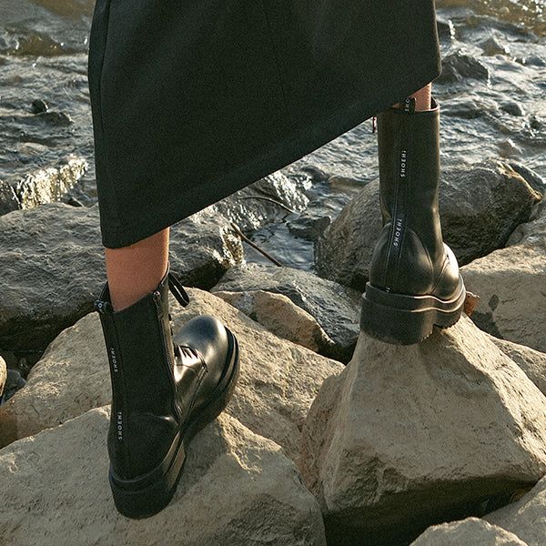 Vianca Lace-up Walker Boots_B1515