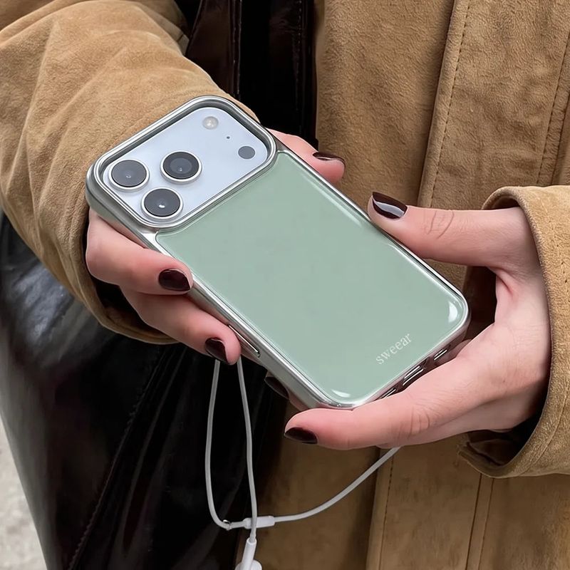 SWEEAR（スウィア）の「グリーン ティー グレイズ ケース（スマホグッズ/小物）」