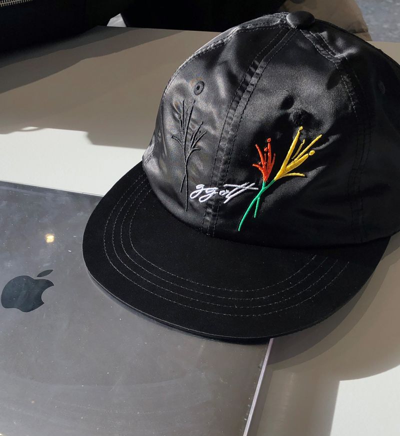 Yellow & Red Flower _Satin cap(Black)