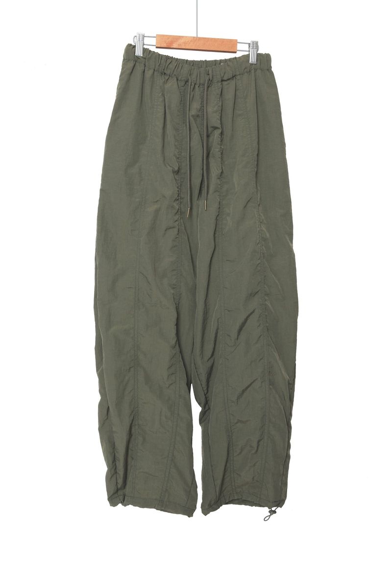 Chiba nylon pants