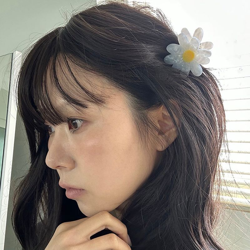 MOSXE（モスクス）の「デイジーヘアクリップ (1ea)（ヘアアクセサリー）」