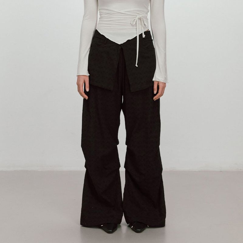FLOWER LACE LAYERED PANTS / BLACK