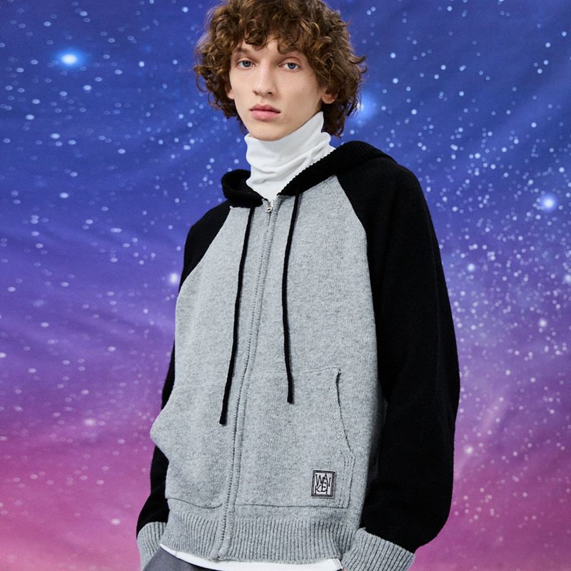 Raglan hood knit zipup