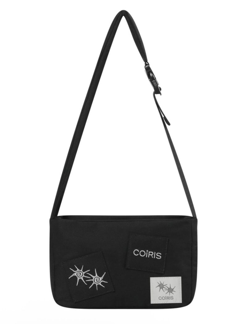 COIRIS（コイリス）の「ARCA PATCHWORK MESSENGER BAG（Bags）」