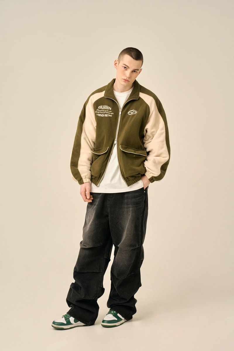 FIVE-PINTUCK WASHED DENIM