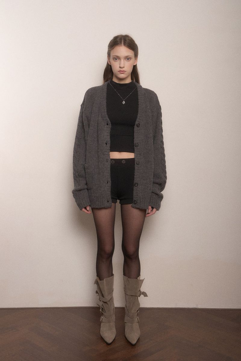 Hari button shorts 
