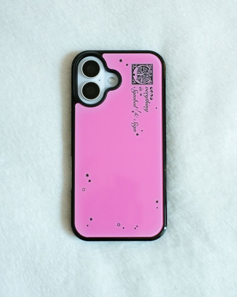 Symbol & Sign(シンボルアンドサイン)の「【MADE】 【+MagSafe】 タトゥー | バンパーケース - フクシア(スマホグッズ/小物)」