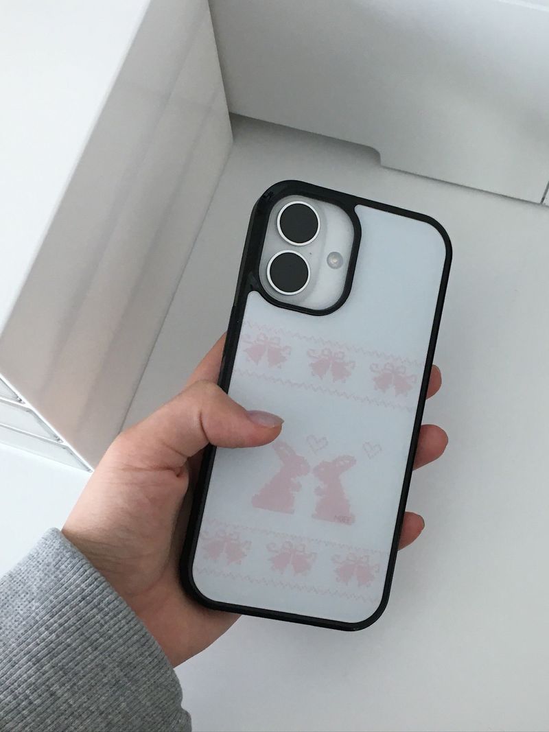 bunny s2 (white) case 
