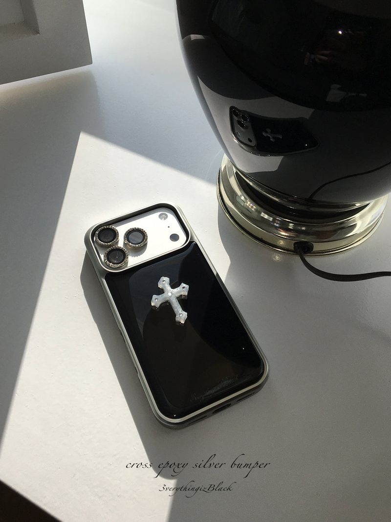 cross epoxy bumper case